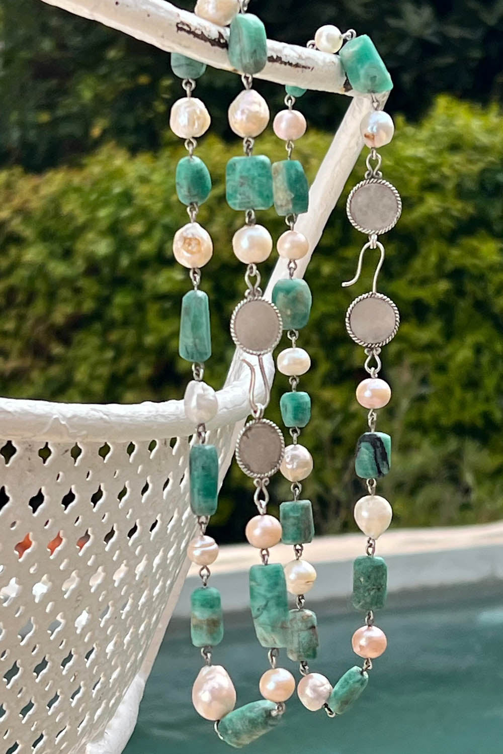BYZANTINE CHAIN NECKLACE | Emerald & Pearl