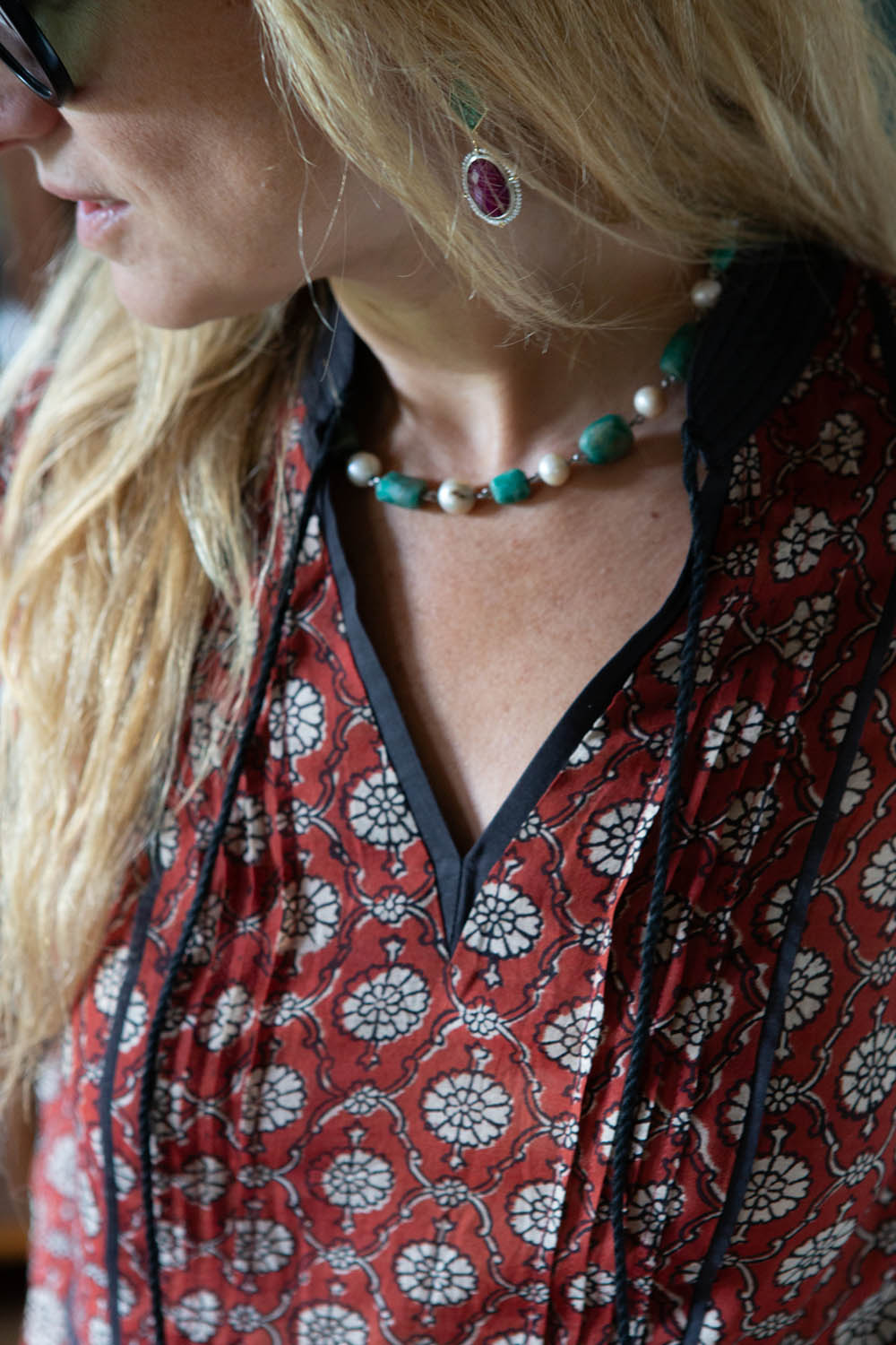 BYZANTINE CHAIN NECKLACE | Emerald & Pearl