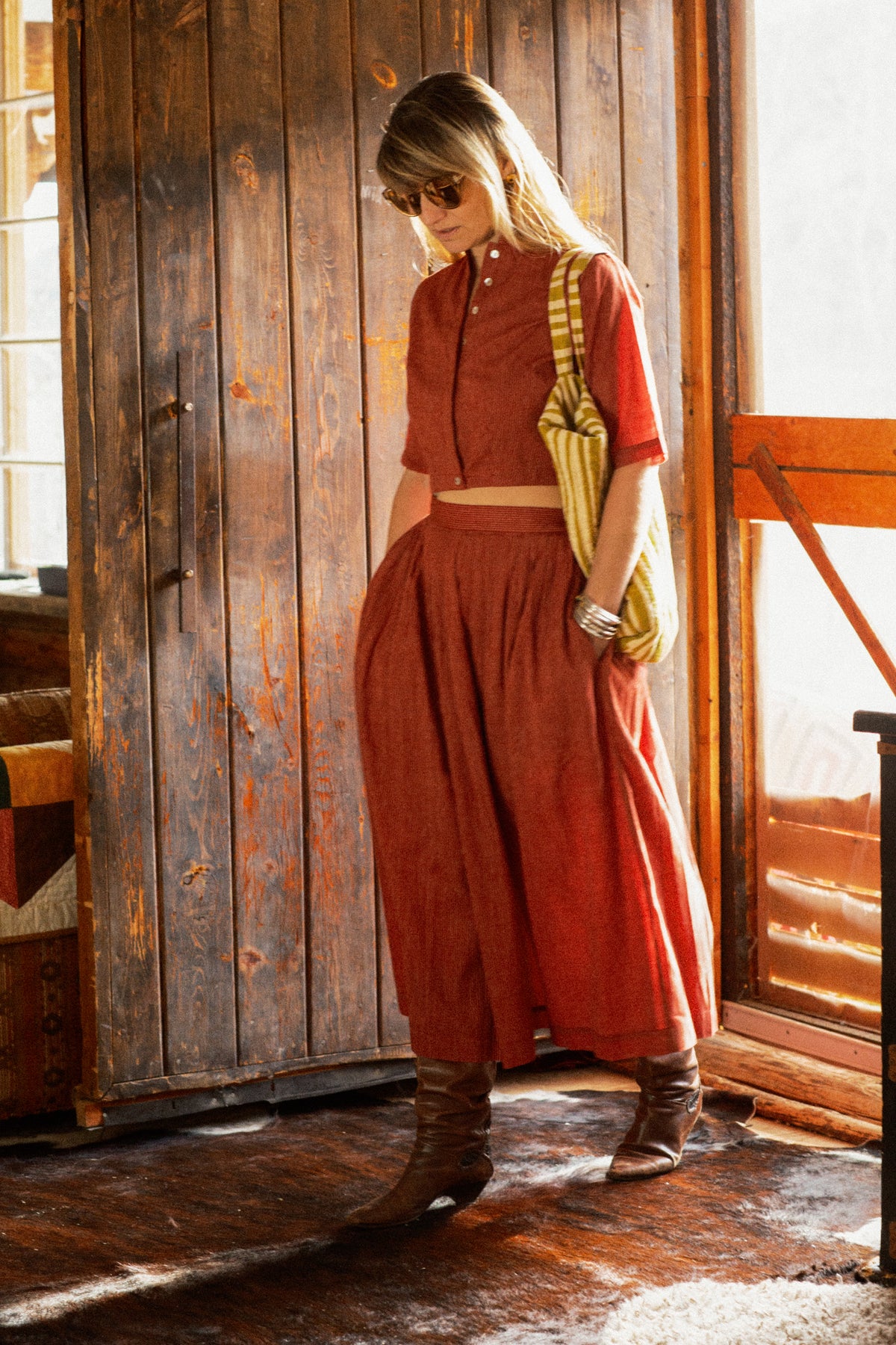 Calcutta Skirt, Khadi di cotone filato a mano, gessato color rosso mattone