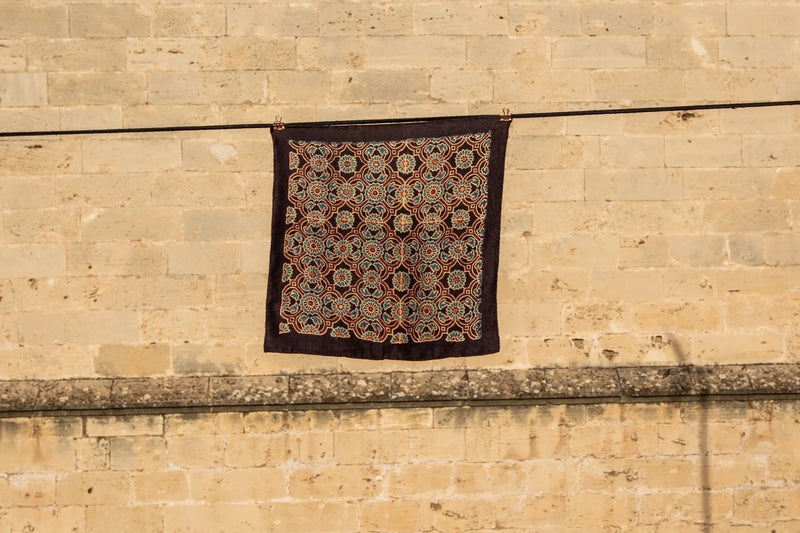 PETIT SQUARE 01