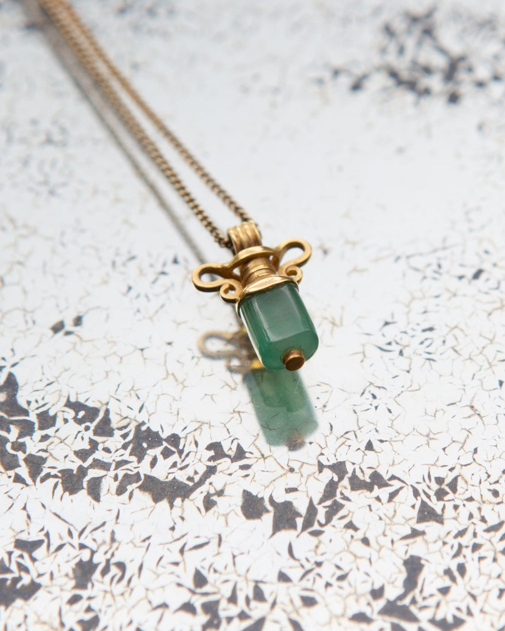 ALEXANDRIA ANHÄNGER | Smaragd und 22k Gold