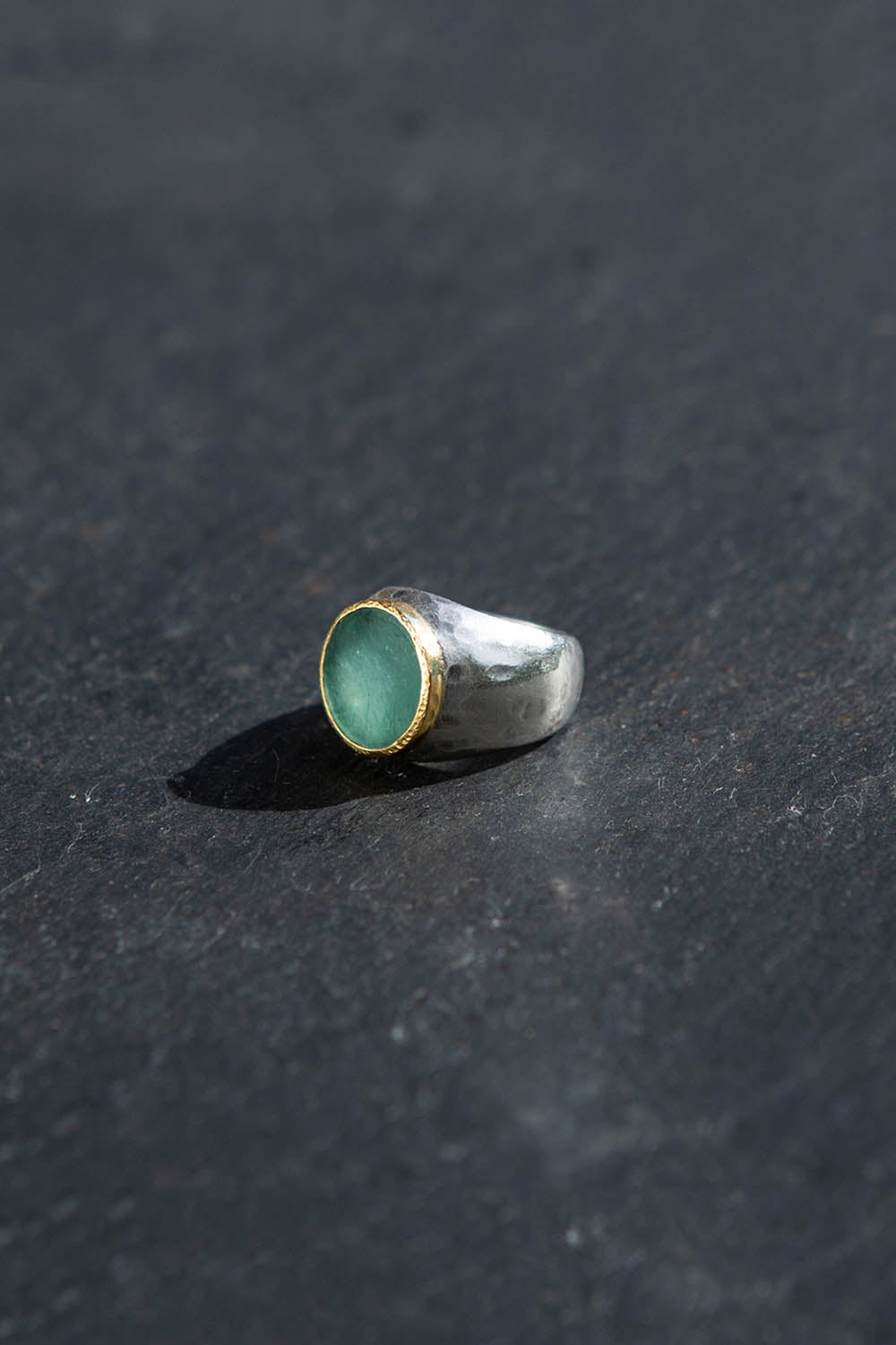 SIEGELLRING | Smaragd, Silber & 23k Gold